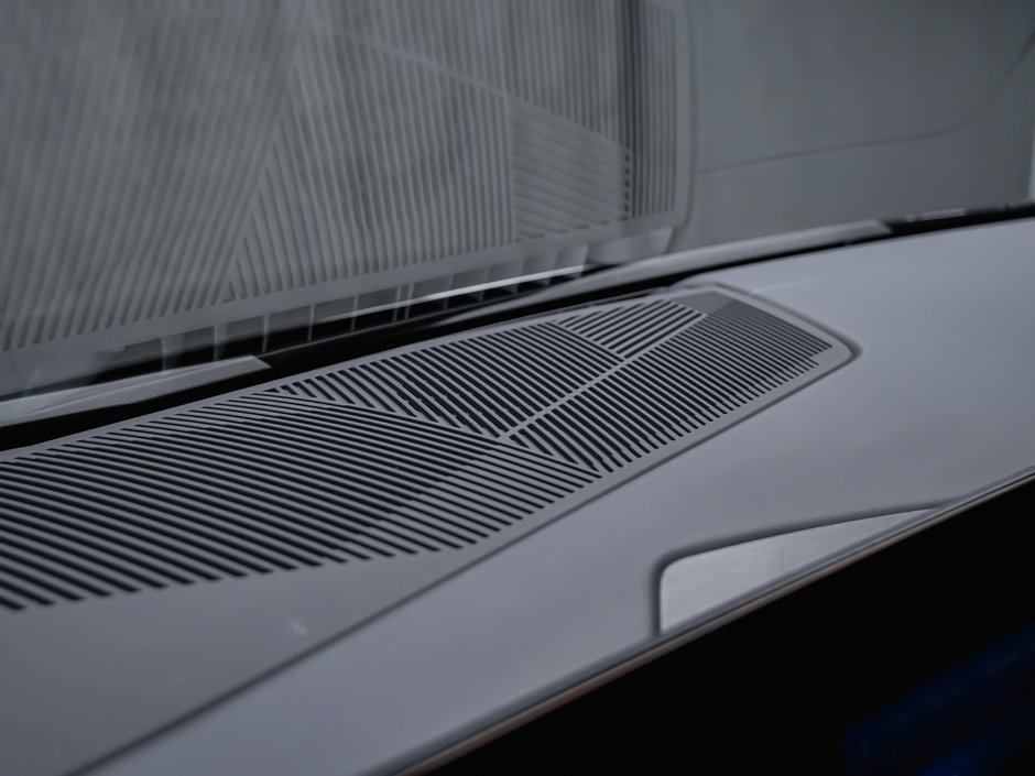 2025 BMW M5-28