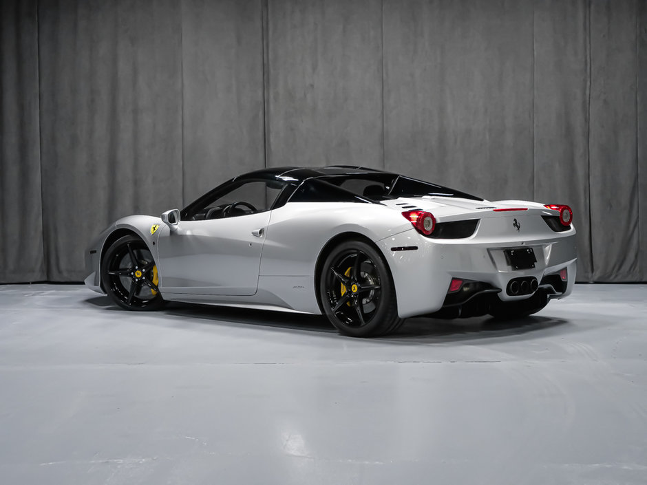 Ferrari 458 Italia  2013-8