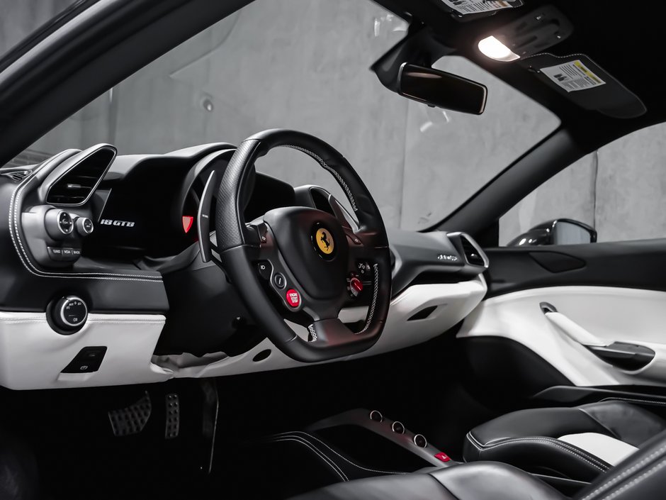 2016 Ferrari 488 GTB-27