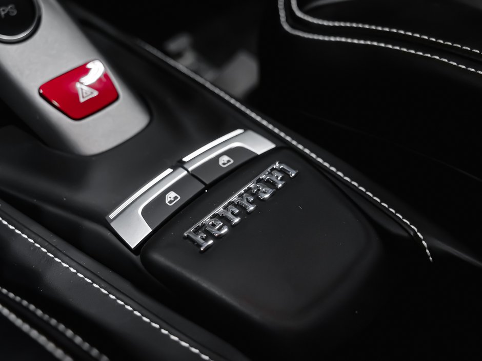 2016 Ferrari 488 GTB-41