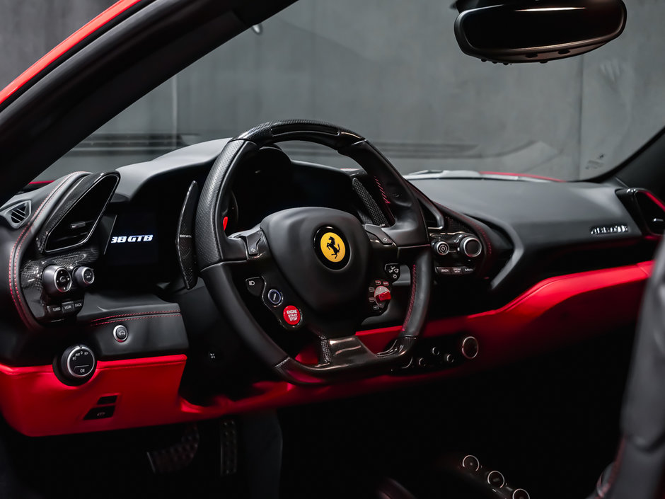 Ferrari 488 GTB  2019-25