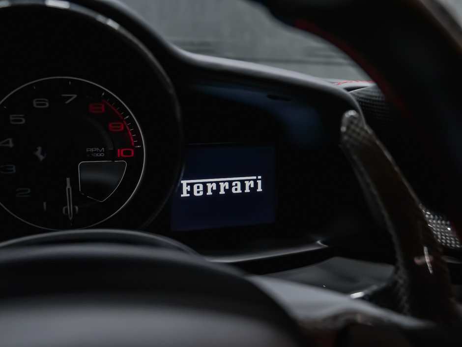 Ferrari 488 GTB  2019-39