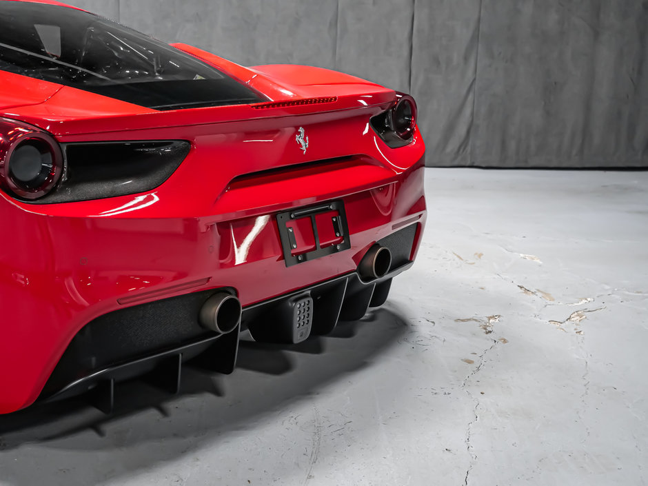 Ferrari 488 GTB  2019-7