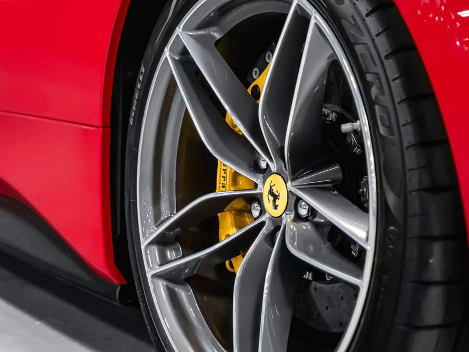 Ferrari 488 GTB  2019-12