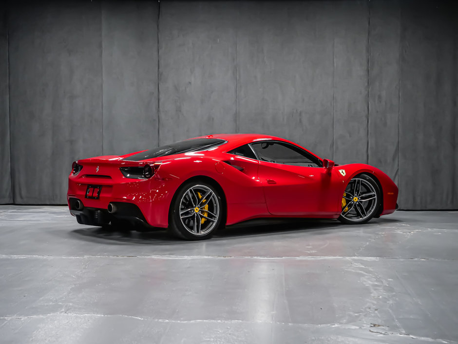 Ferrari 488 GTB  2019-4