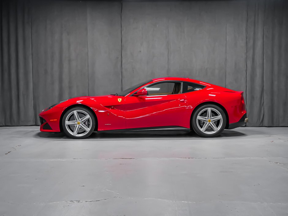 2016 Ferrari F12berlinetta-4
