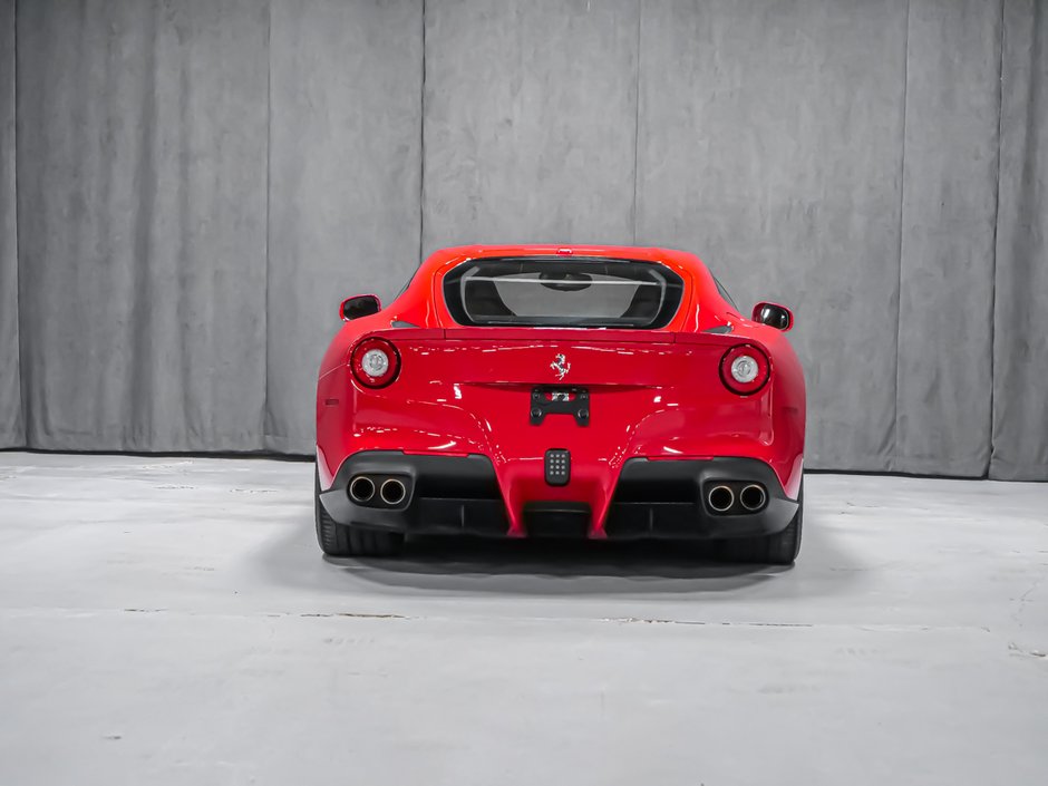 2016 Ferrari F12berlinetta-6