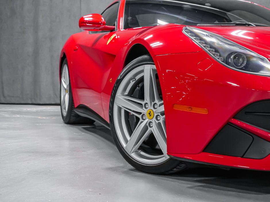 2016 Ferrari F12berlinetta-31