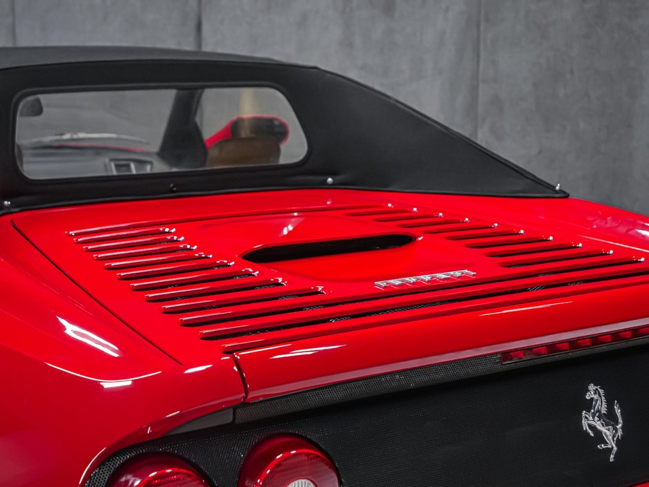 Ferrari F355 F1 Spider 1999-21