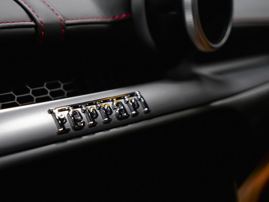 Ferrari Portofino  2020-28