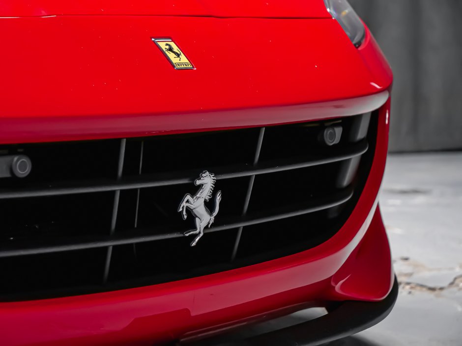 Ferrari Portofino  2020-36