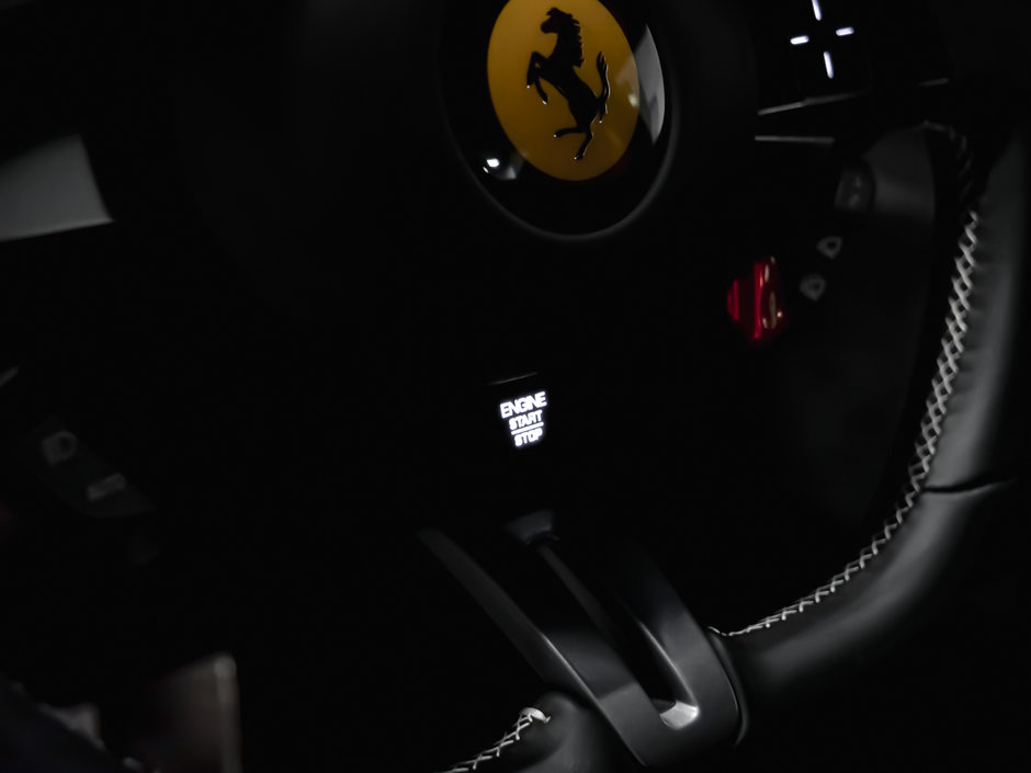 Ferrari Roma  2021-21