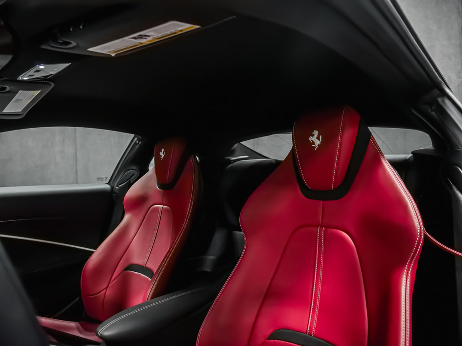 Ferrari Roma  2021-52