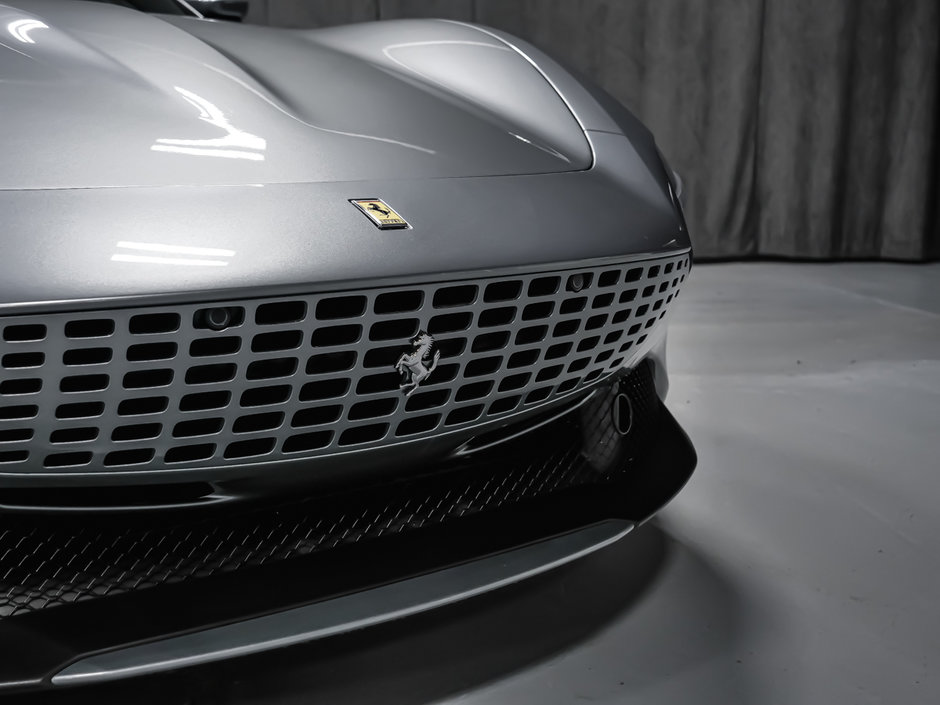Ferrari Roma  2021-39