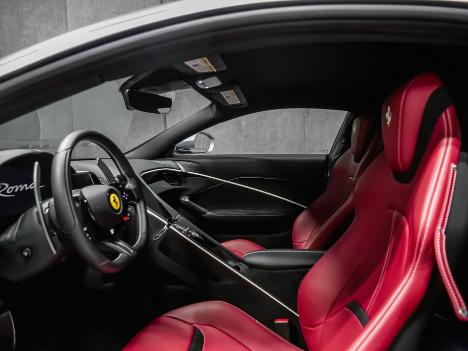 Ferrari Roma  2021-55