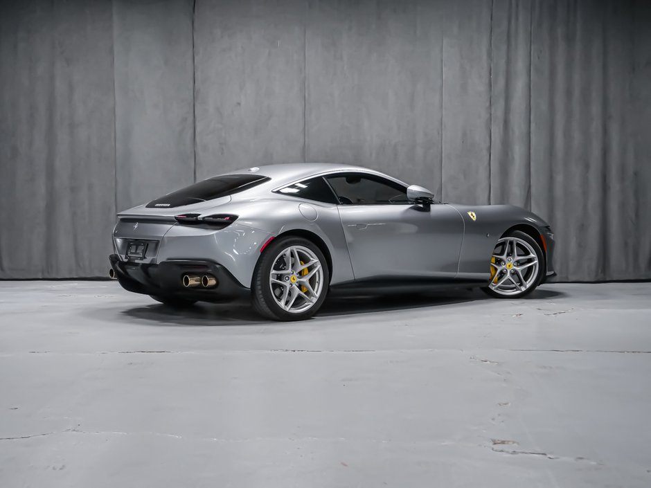2021 Ferrari Roma-2
