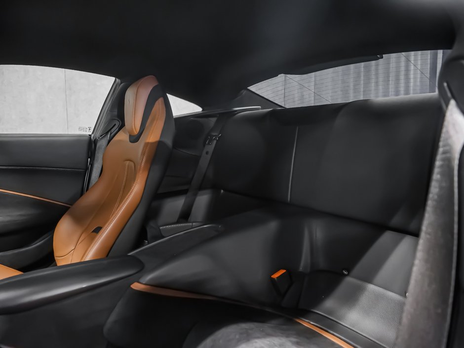 2021 Ferrari Roma-30