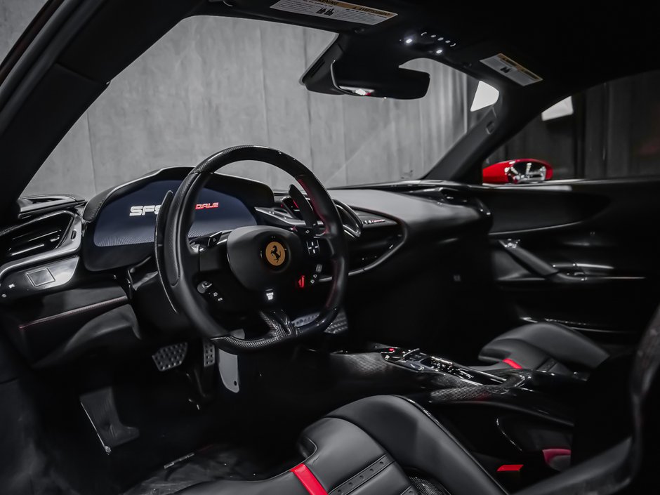 Ferrari SF90 Stradale ASSETO FIORANO PACKAGE 2021-17