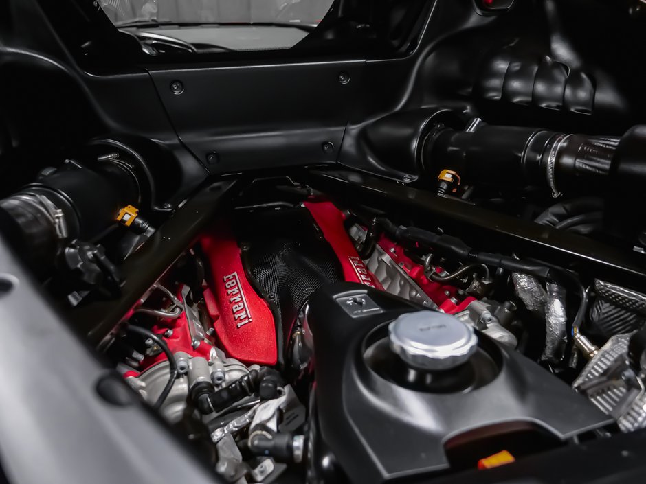 Ferrari SF90 Stradale ASSETO FIORANO PACKAGE 2021-35