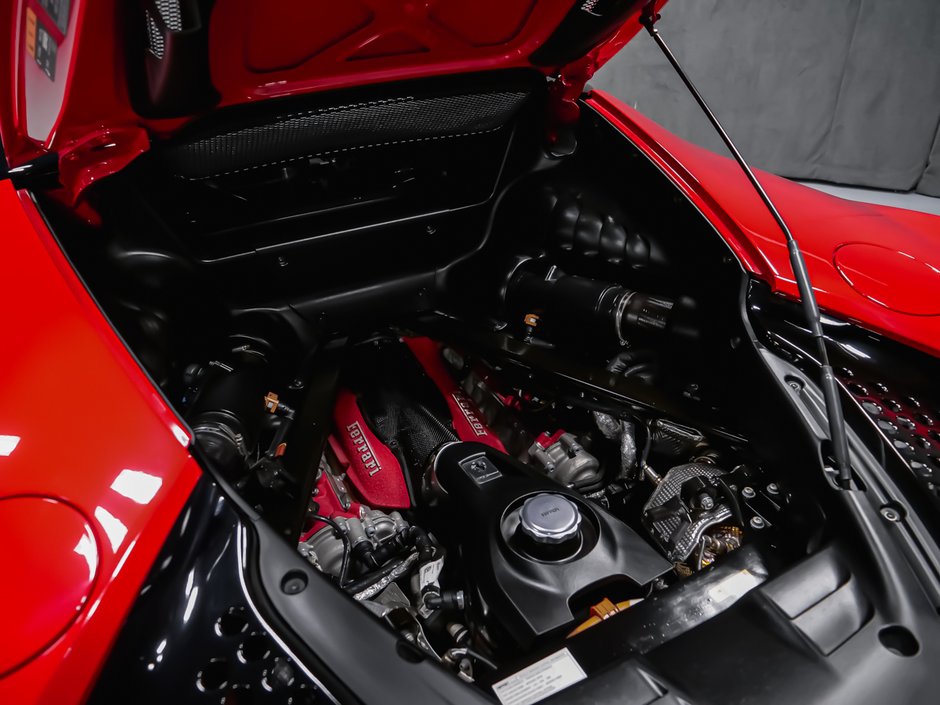 Ferrari SF90 Stradale ASSETO FIORANO PACKAGE 2021-31