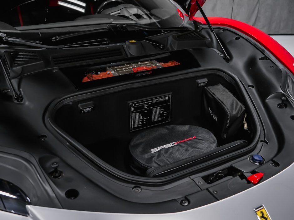 Ferrari SF90 Stradale ASSETO FIORANO PACKAGE 2021-62