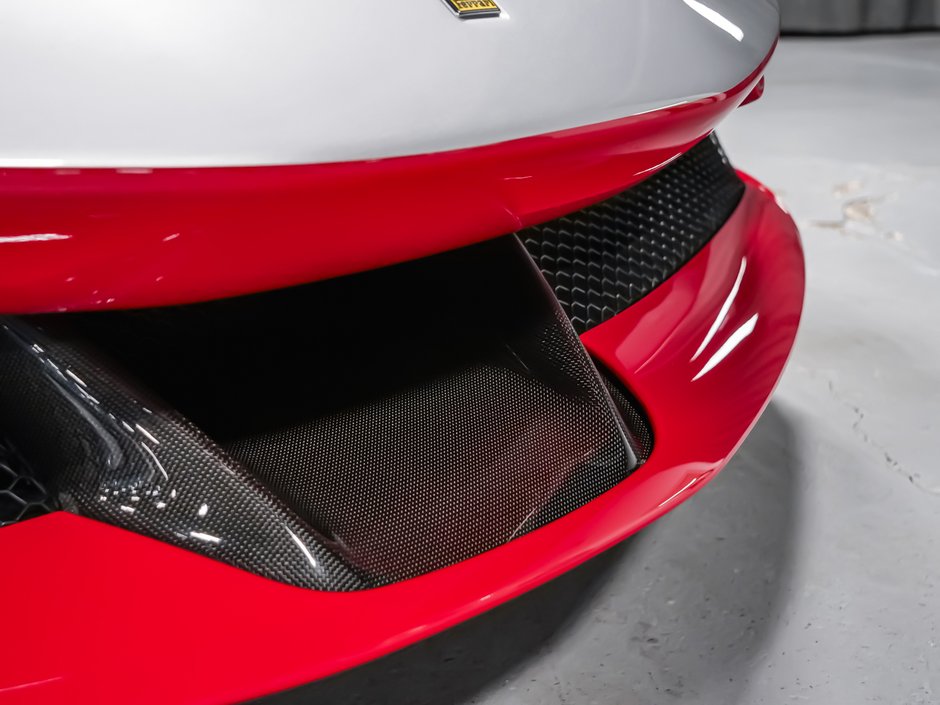 Ferrari SF90 Stradale ASSETO FIORANO PACKAGE 2021-60