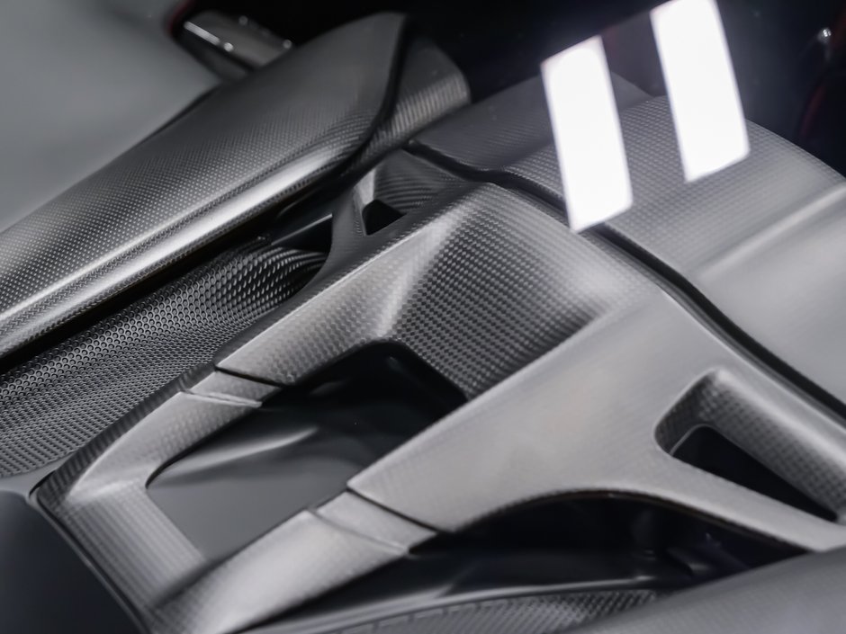 Ferrari SF90 Stradale ASSETO FIORANO PACKAGE 2021-61