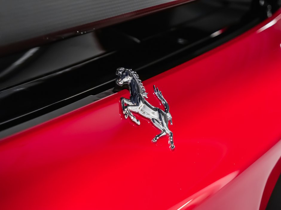 Ferrari SF90 Stradale ASSETO FIORANO PACKAGE 2021-38