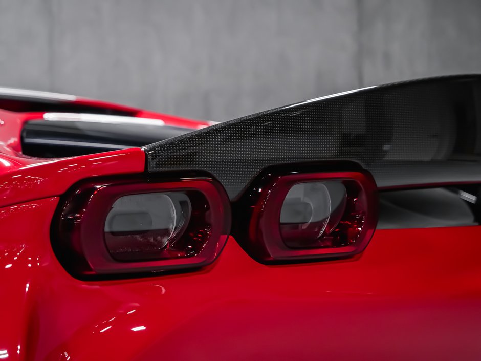 Ferrari SF90 Stradale ASSETO FIORANO PACKAGE 2021-16