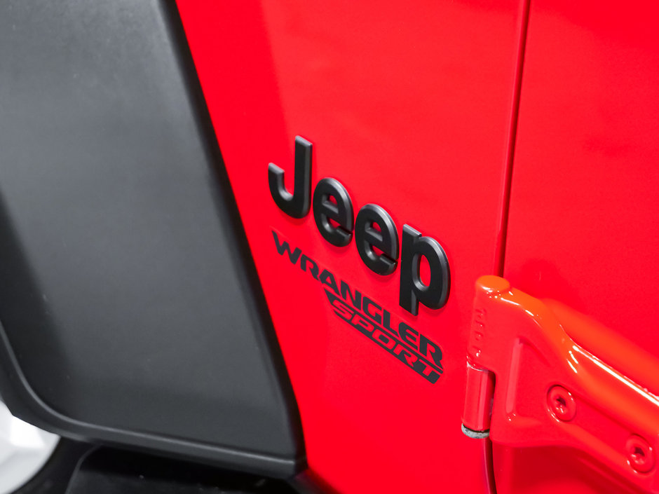 Jeep Wrangler SPORT S 2021-9