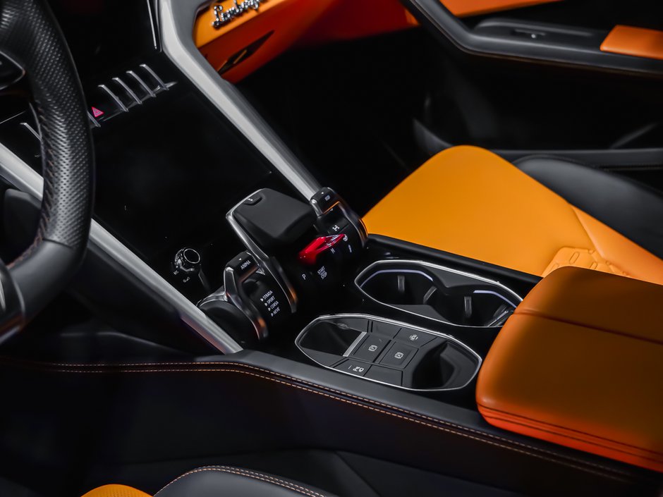 2020 Lamborghini Urus-11