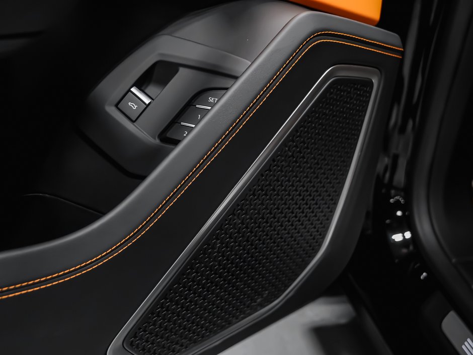 2020 Lamborghini Urus-19
