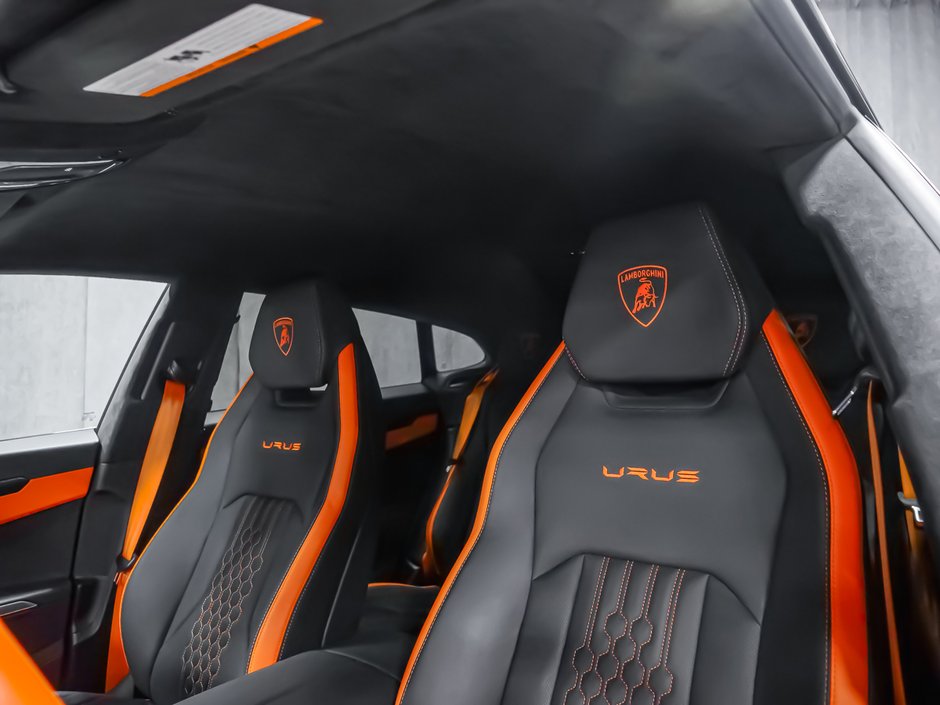 2023 Lamborghini Urus-46