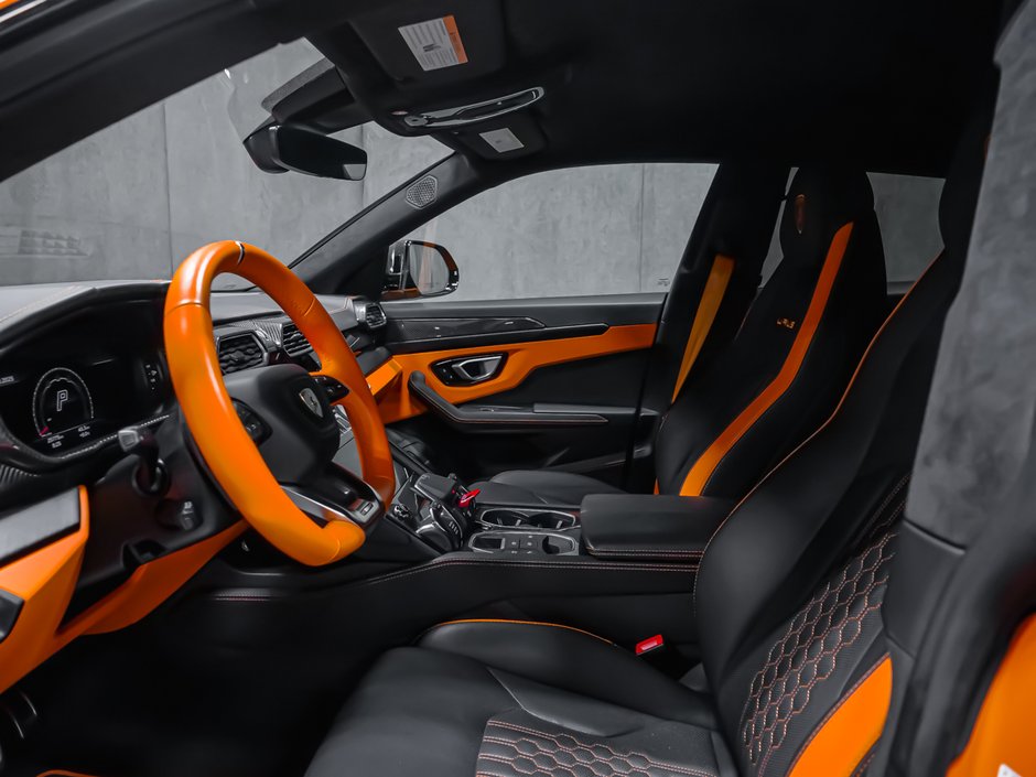 2023 Lamborghini Urus-50