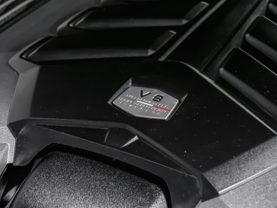 2023 Lamborghini Urus-55