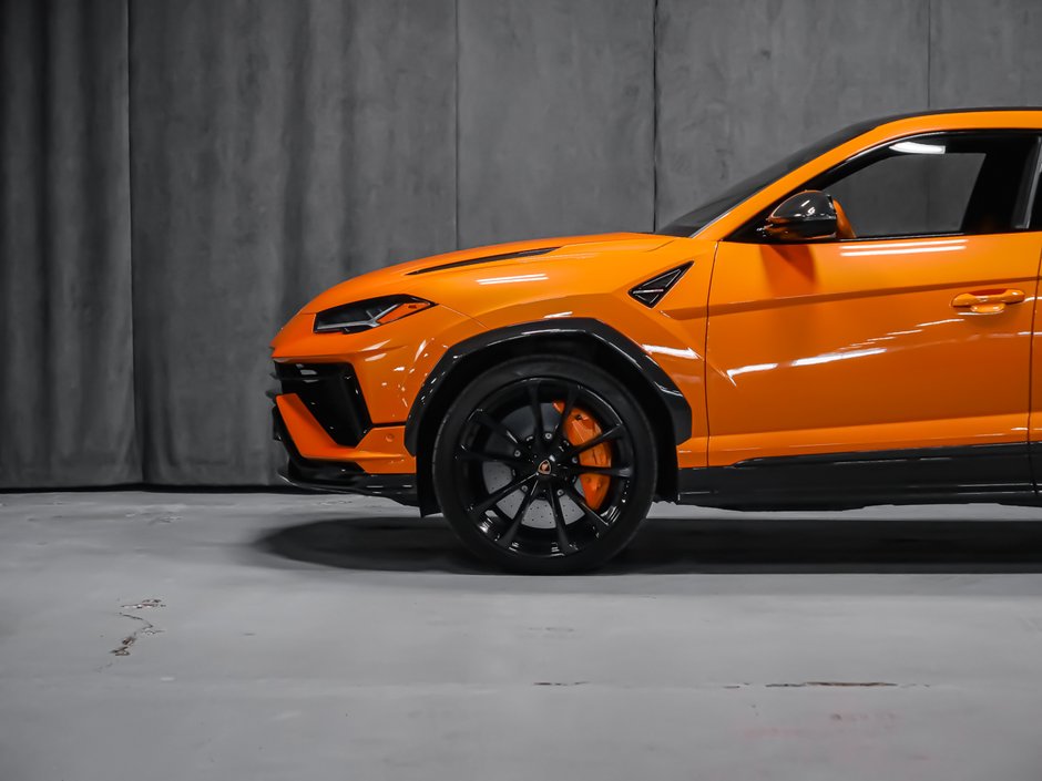 2023 Lamborghini Urus-8