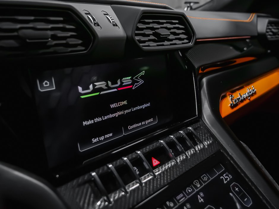 2024 Lamborghini Urus S LEASING AVAILABLE-33