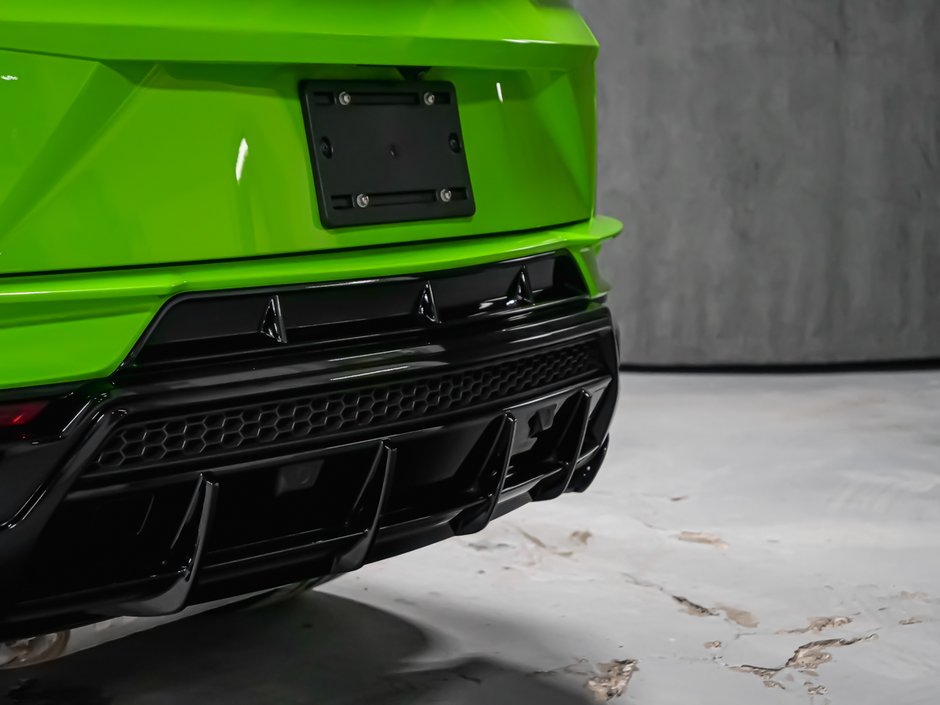 2024 Lamborghini Urus S LEASING AVAILABLE-8
