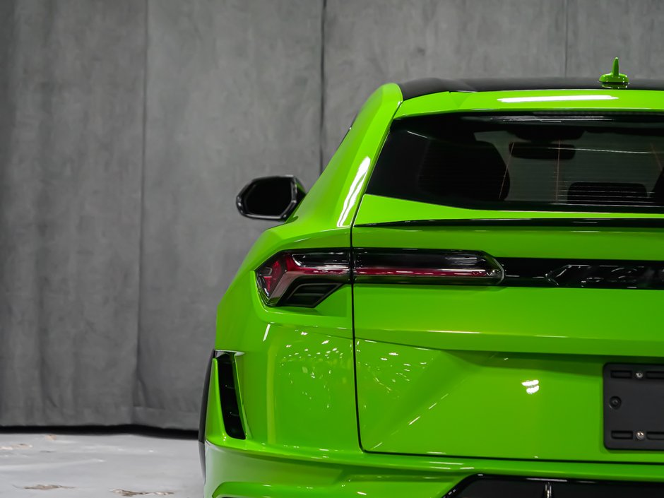 2024 Lamborghini Urus S LEASING AVAILABLE-16