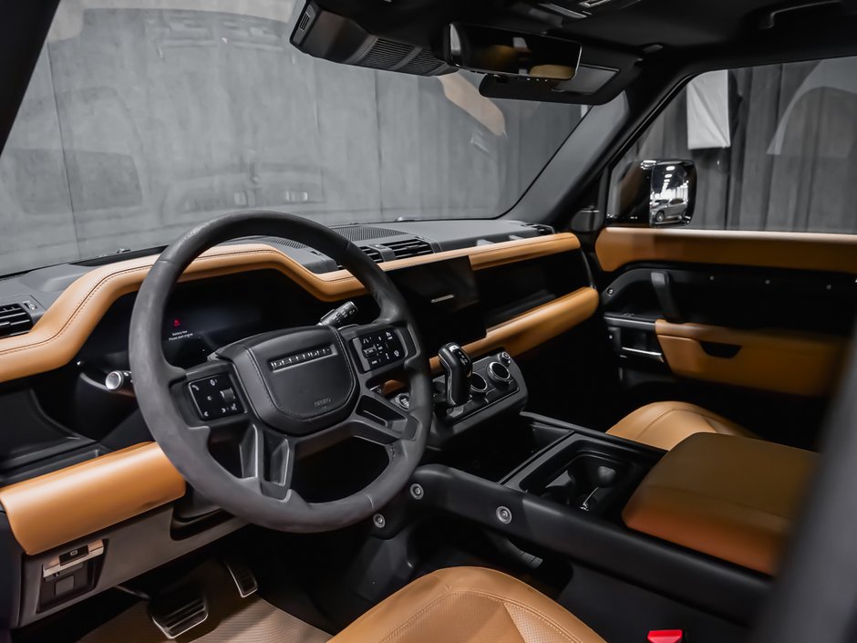 2023 Land Rover Defender-9