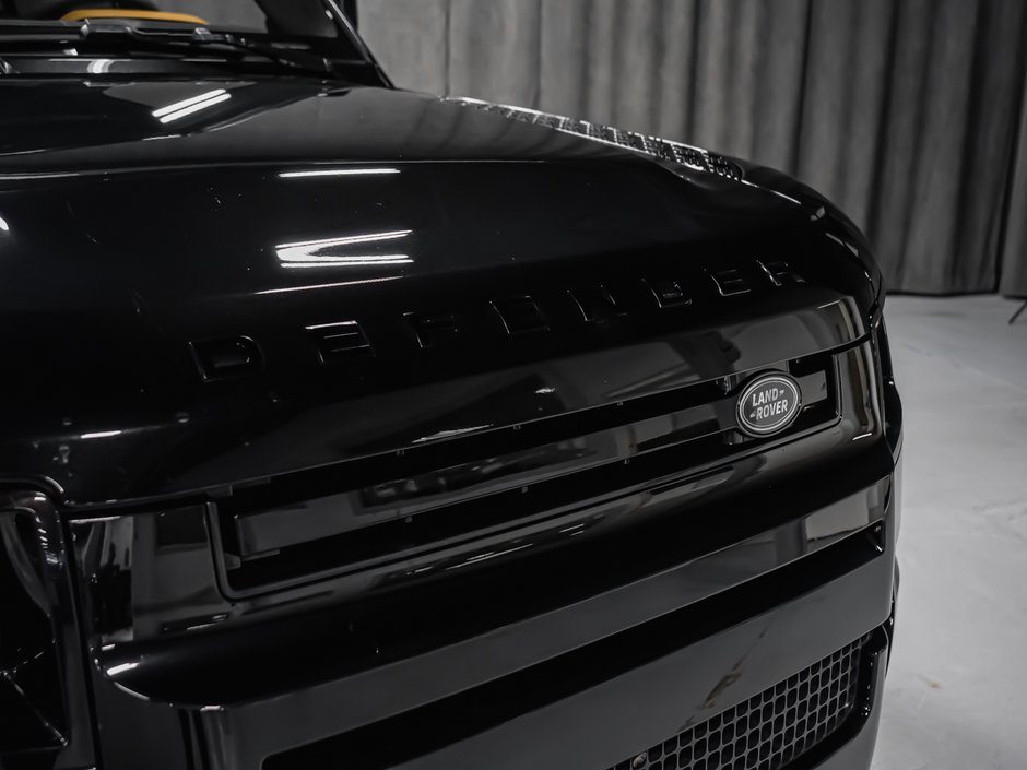 2023 Land Rover Defender-7
