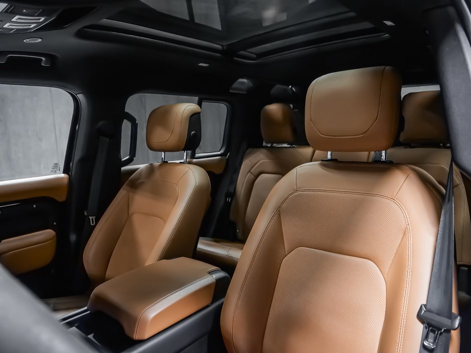2023 Land Rover Defender-20