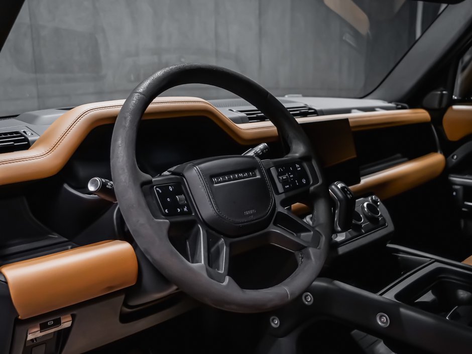 2023 Land Rover Defender-11