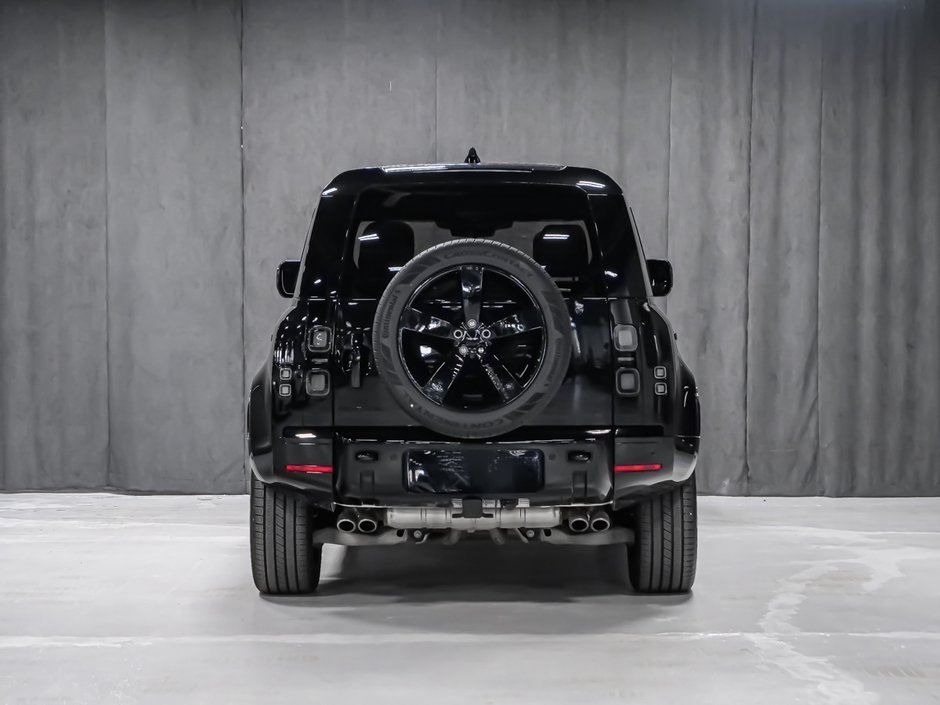 Land Rover Defender X-Dynamic SE V8 2026-4