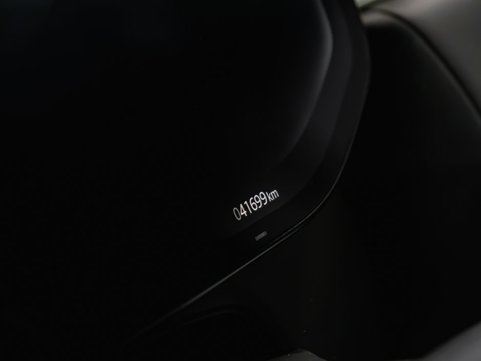 Land Rover Range Rover SE 2023-25