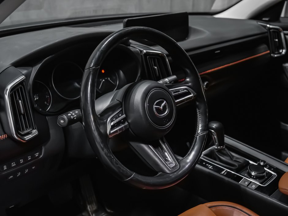 Mazda CX-50  2023-8