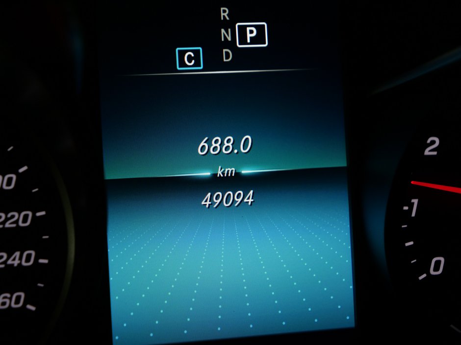 2020 Mercedes-Benz GLC 300-11