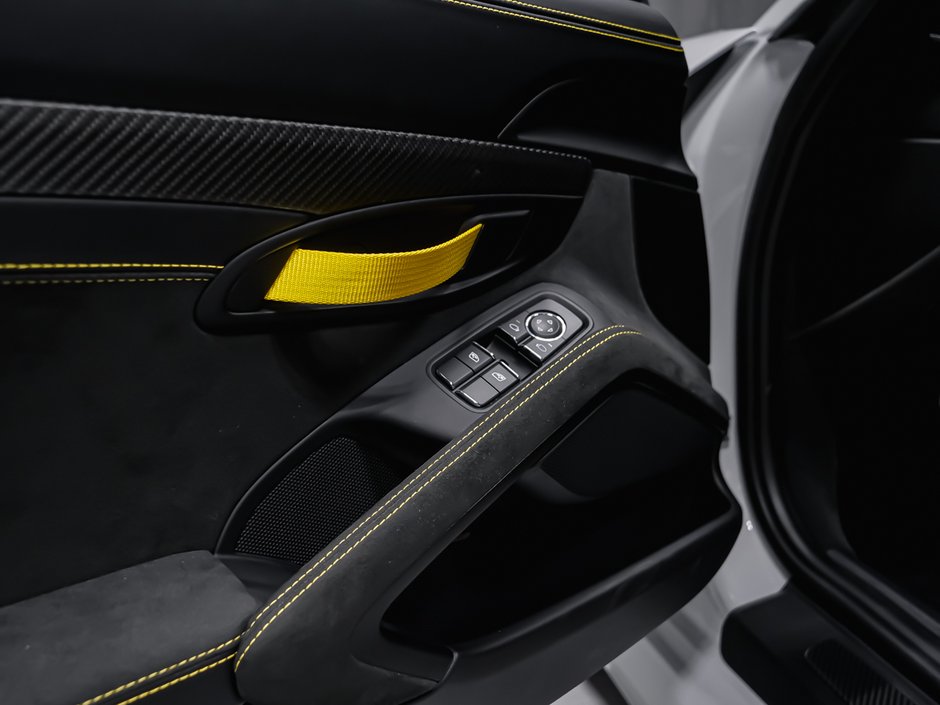 2025 Porsche 718 Cayman GT4 RS-29