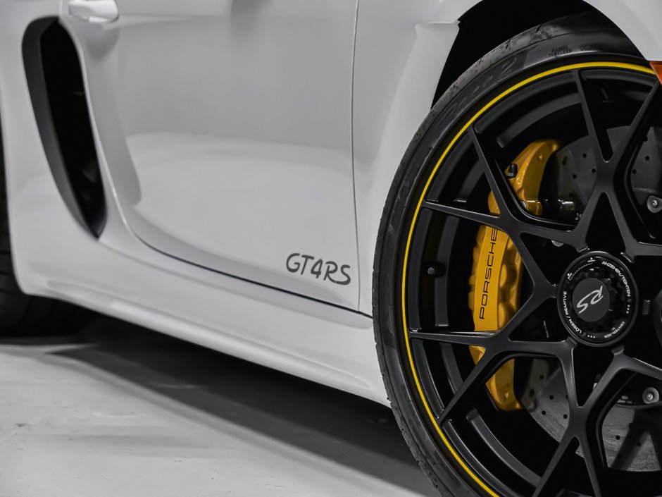 2025 Porsche 718 Cayman GT4 RS-38