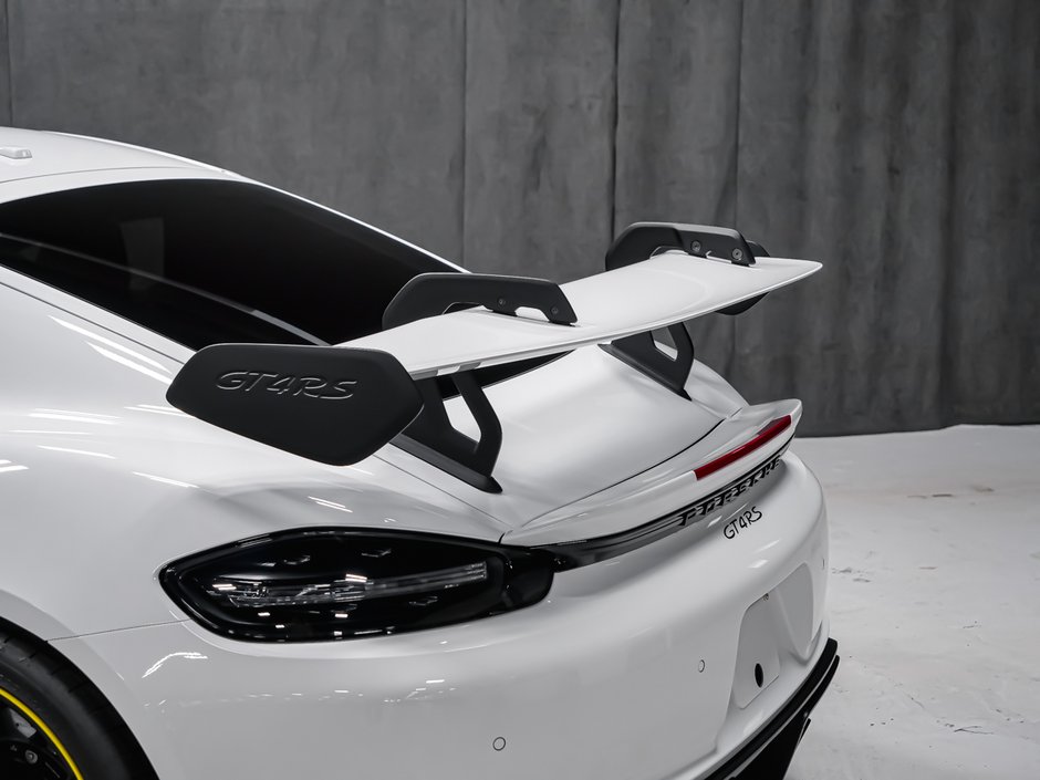 2025 Porsche 718 Cayman GT4 RS-7